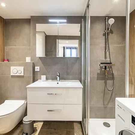 84 Mey - For 4 People Near Croisette&palais